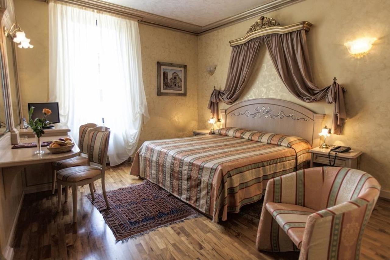 Hotel Colomba D'Oro تروبيا المظهر الخارجي الصورة